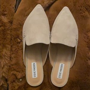 Steve Madden Tan Mules